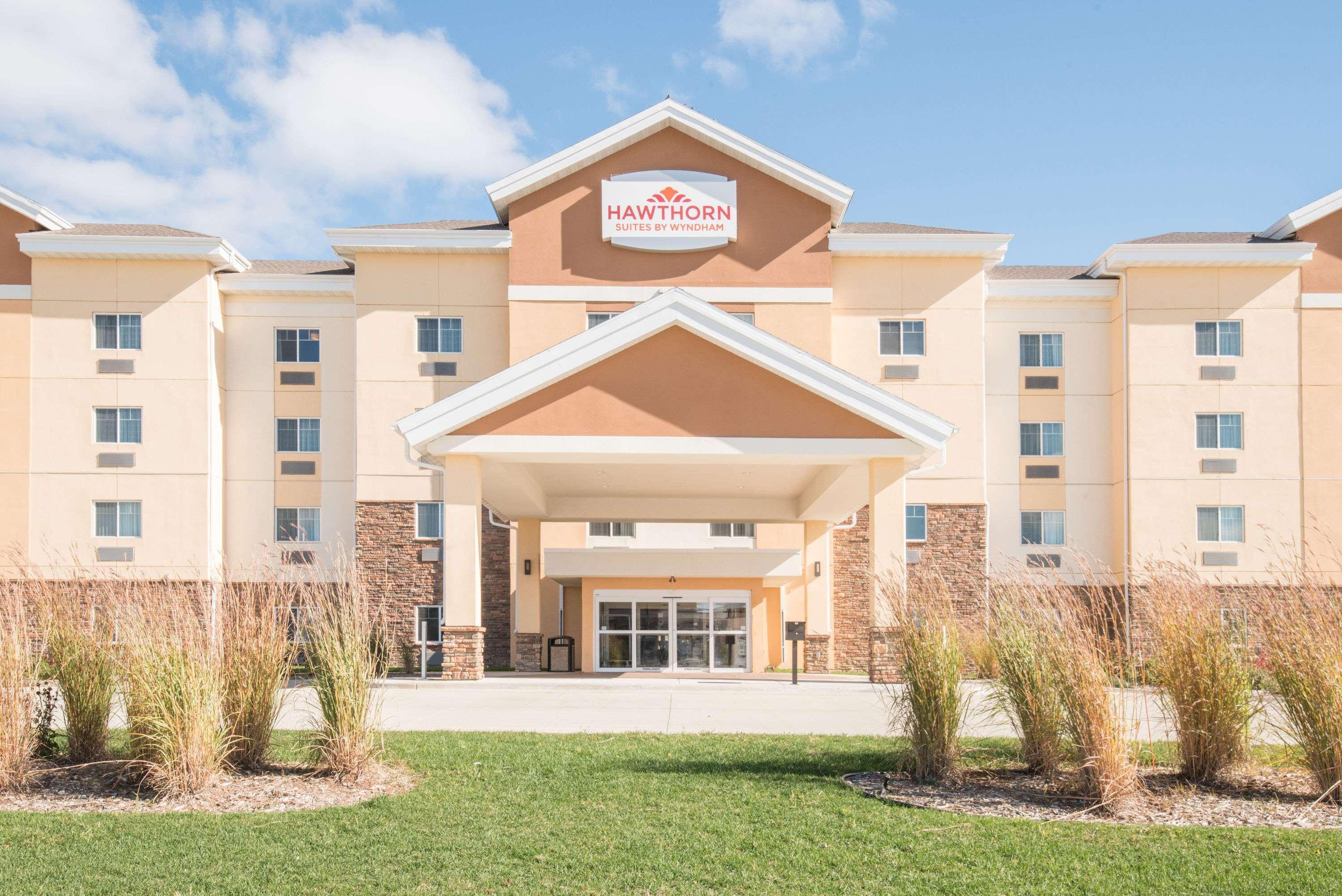 Hawthorn Extended Stay By Wyndham Dickinson Exterior photo