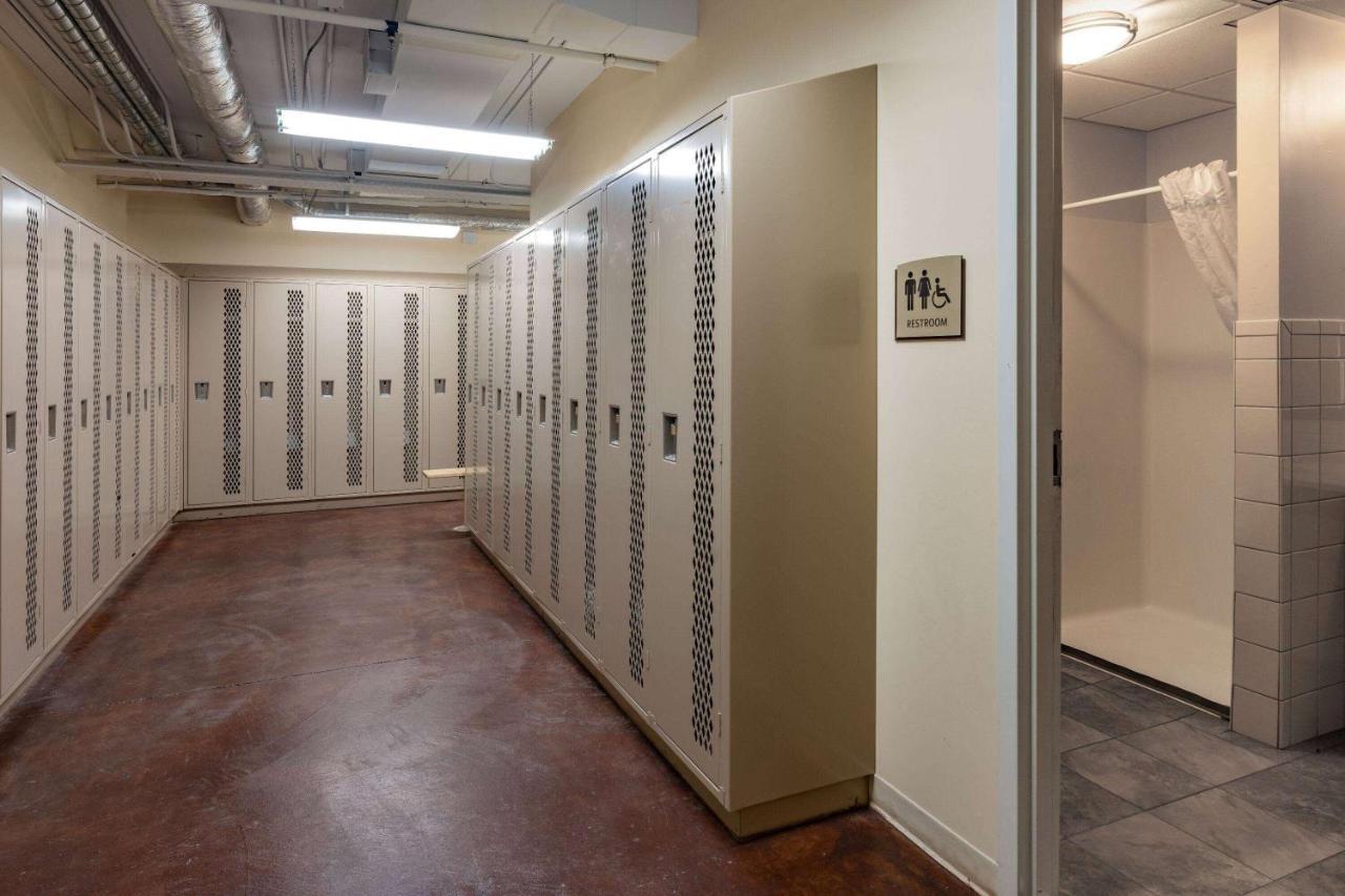 Hawthorn Extended Stay By Wyndham Dickinson Exterior photo